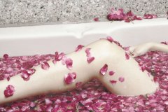 女性私处护理液 长期使用致不孕